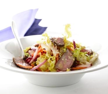 2012-03-steak-salat-mit-meerrettich-vinaigrette